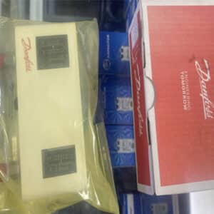 Rơ le áp suất kép Danfoss